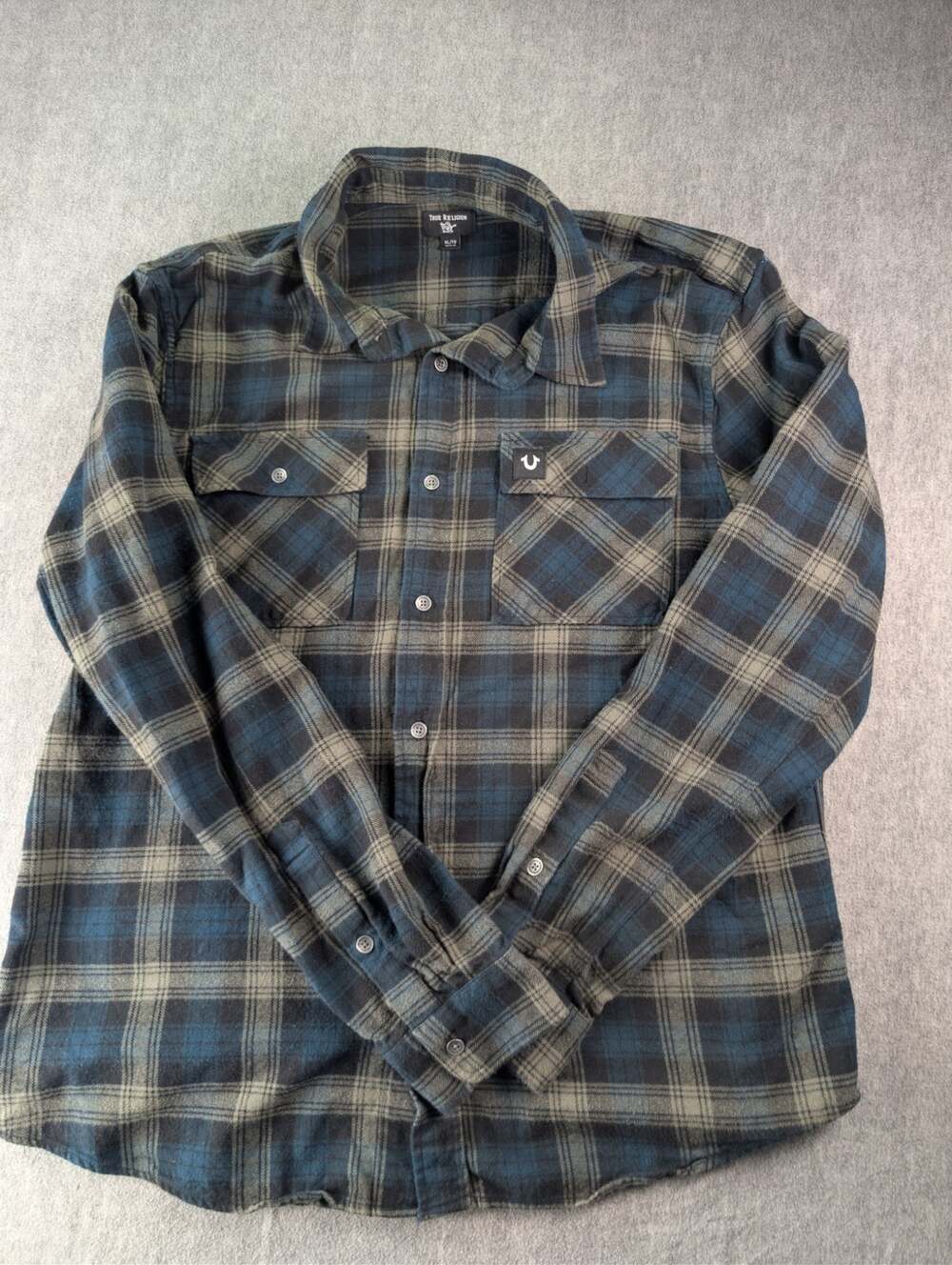 True Religion Men's XL Blue Gray Plaid Flannel Button Up Shirt